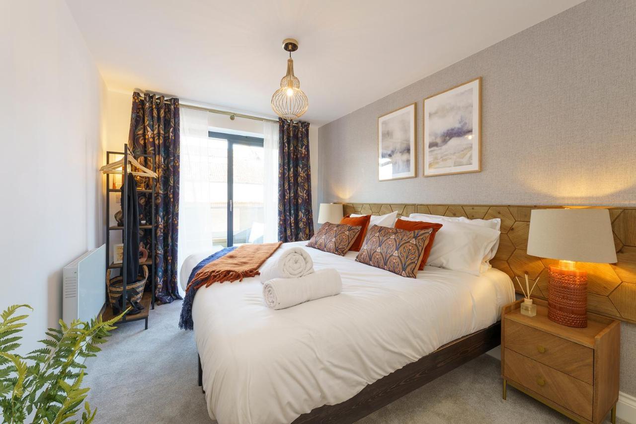 Evergreen - 2 Bed Luxury Apartment By Mint Stays Bristol Exterior photo