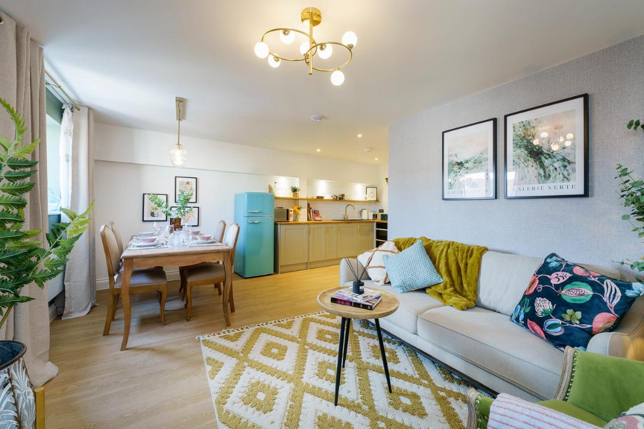 Evergreen - 2 Bed Luxury Apartment By Mint Stays Bristol Exterior photo